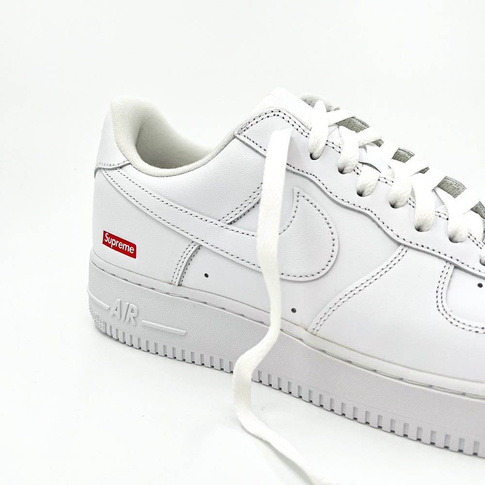 Nike Air Force 1 Low Supreme White